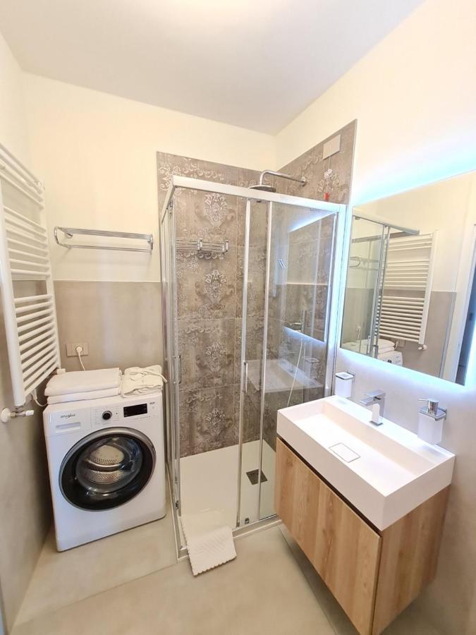 Sole Di Diana Luxury Apartments Пескьера-дель-Гарда Экстерьер фото