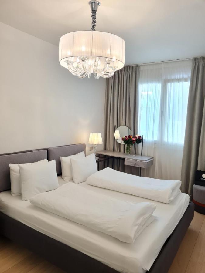 Sole Di Diana Luxury Apartments Пескьера-дель-Гарда Экстерьер фото