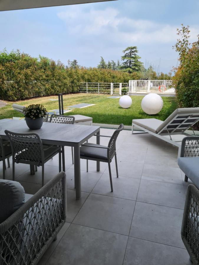 Sole Di Diana Luxury Apartments Пескьера-дель-Гарда Экстерьер фото