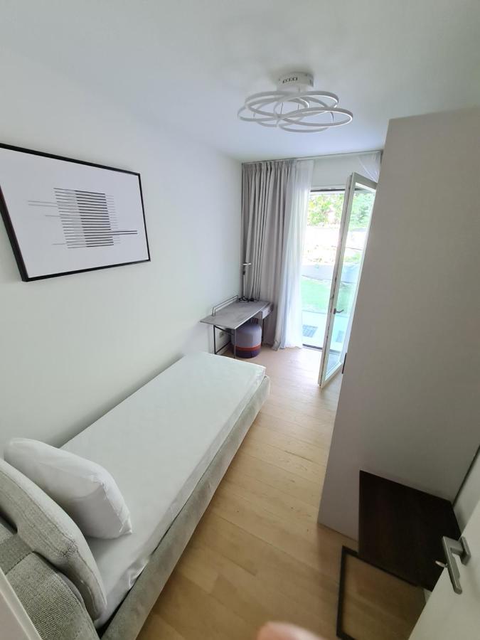 Sole Di Diana Luxury Apartments Пескьера-дель-Гарда Экстерьер фото